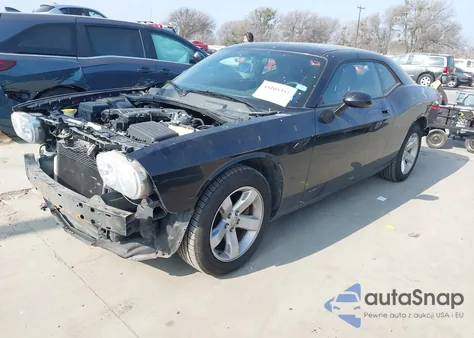 2010 Dodge Challenger Se z USA, uszkodzony, nr VIN 2B3CJ4DV7AH144893